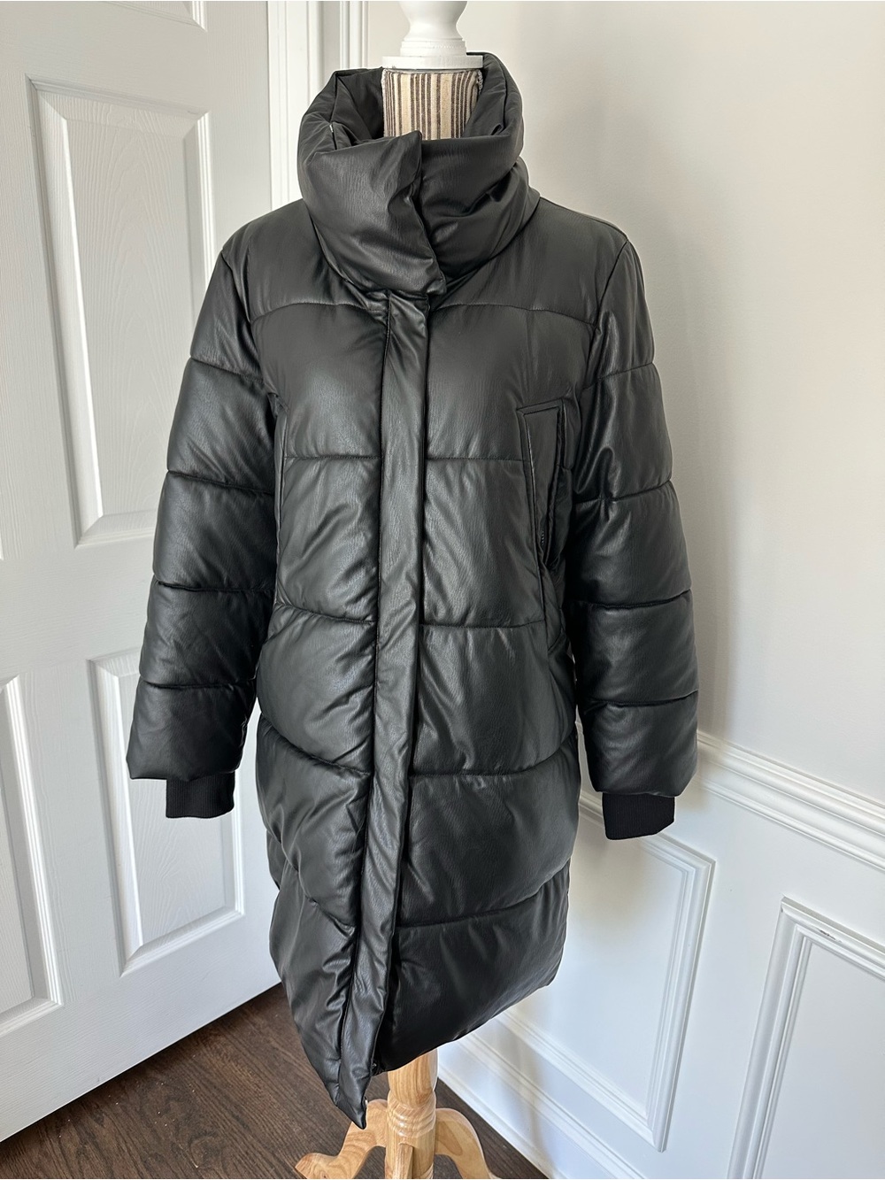 NVLT Faux Leather Long Puffer Coat Black Vegan Leather Funnel Neck Jacket M